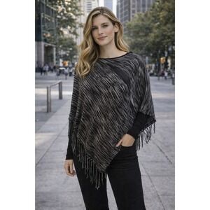 Larry Levine Women Black White Silk Cotton Knit Fringe Asymmetrical Poncho OSFA